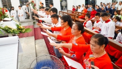 Họ nhà xứ Trang Quan mừng lễ Quan thày và ra mắt Ban hành giáo nhiệm kỳ 2022-2026
