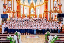 Giáo xứ Kẻ Sặt: 146 em thiếu nhi được Hồng ân rước lễ lần đầu