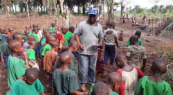 Trung tâm Heri Kwetu ở Congo đón tiếp những trẻ em bị gia đình từ chối vì khuyết tật