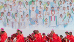 Các Giám mục Hàn Quốc hành hương cầu nguyện cho hoà bình