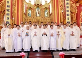 Hai tân linh mục quê hương Liễu Dinh dâng lễ tạ ơn
