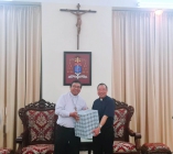 Đức Giám mục cùng Quý cha trong Ban Tư vấn Giáo phận thăm và cảm ơn Đức Tổng Giuse
