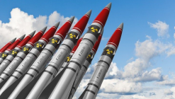 Đức Thánh Cha: 60 năm sau “Pacem in terris- Hoà bình dưới thế”, sở hữu vũ khí hạt nhân là vô đạo đức