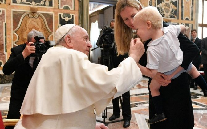 Đức Thánh Cha tiếp Hiệp hội “Fiat” (Vatican Media)