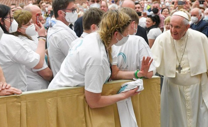 ĐTC gặp các tín hữu của Giáo phận Lodz hành hương Roma (Vatican Media)